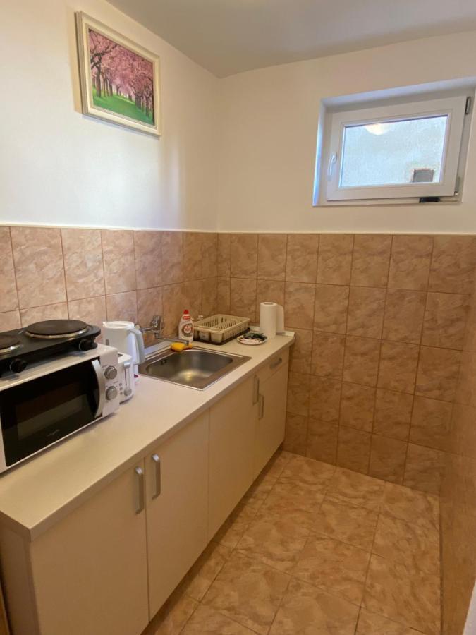 Focus Apartment Меркуря-Чук Экстерьер фото